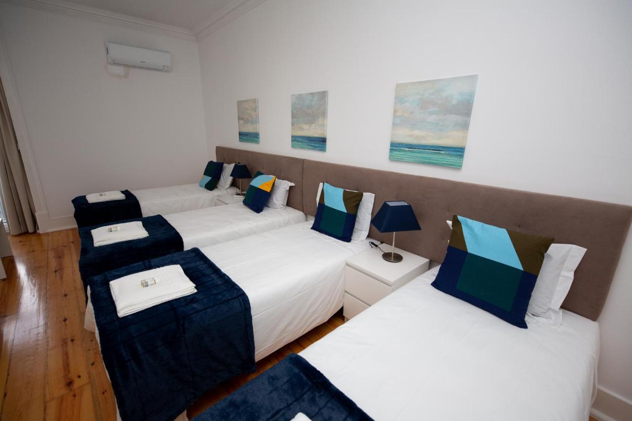 Inn-Chiado Boulevard Guest House Lisbona Esterno foto